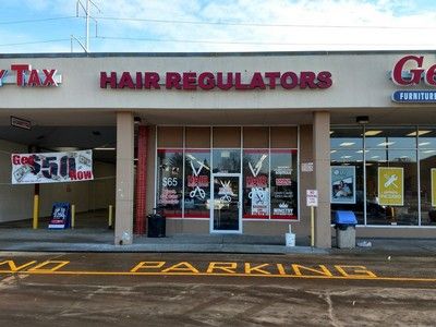 Mill Road Shopping Center: 6406-6450 N 76th St, Milwaukee, WI 53223